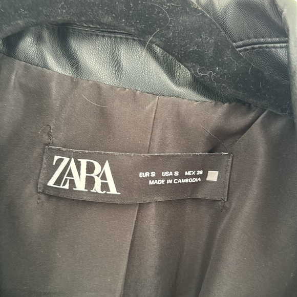 Zara Faux Leather Blazer - Picture 2 of 3